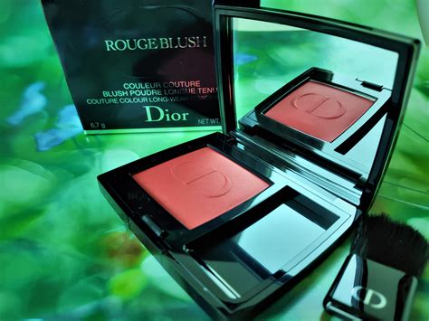 dior rouge blush 999 review.